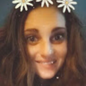 Meet your Posher, Abbi